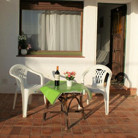 Apartamento Canyelles Petites Roses Exterior foto